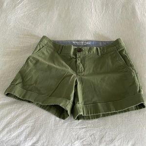 Banana Republic city chino shorts